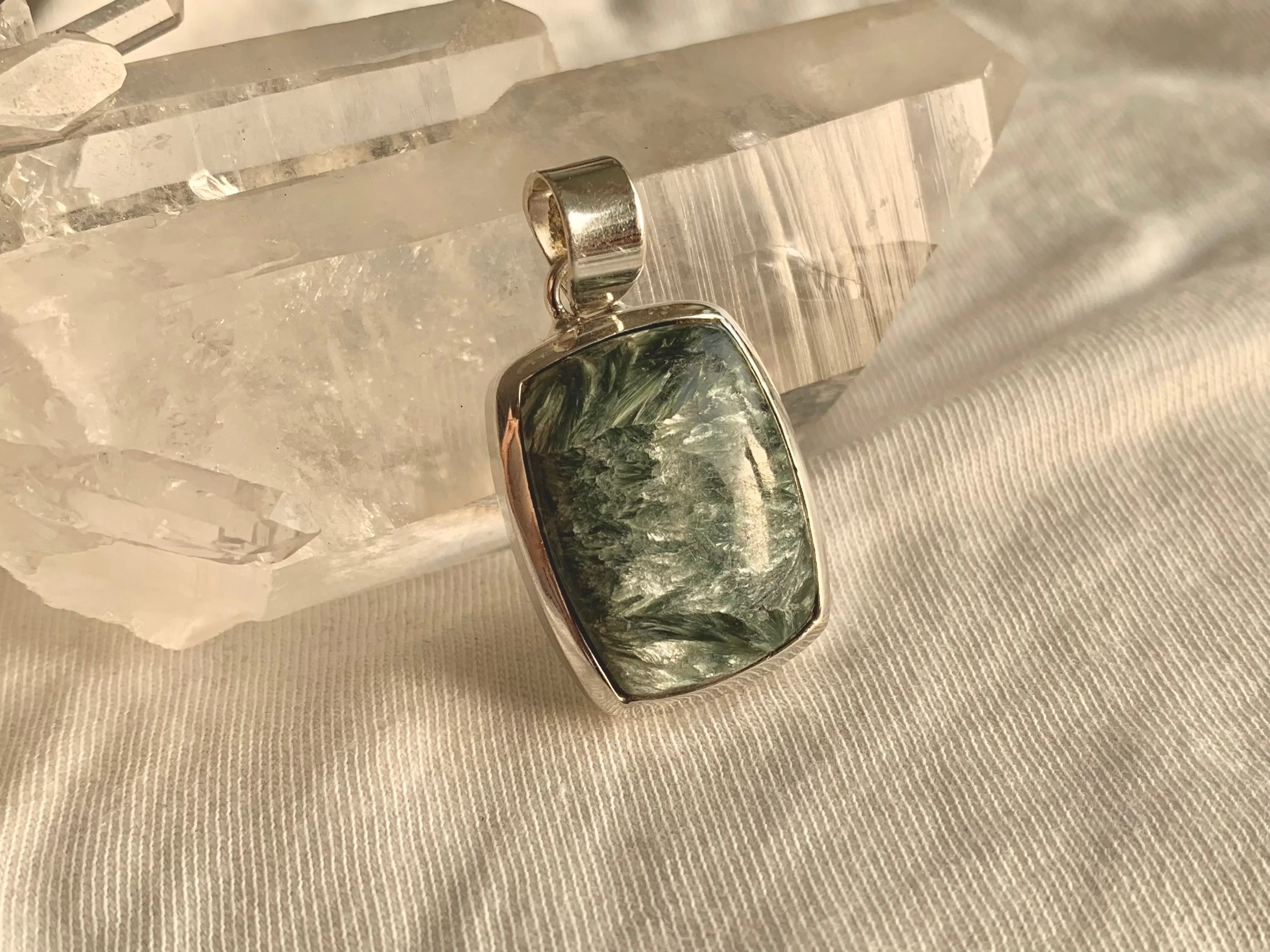 Seraphinite Naevia Pendant - Square